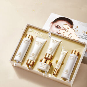 Moisturizing And Skin Rejuvenation Skin Care Product Set